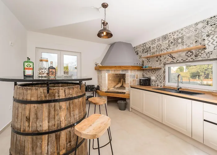 My Dalmatia - Luxury Tala With Amazing Sea View, Private Heated Pool And Sauna Pašman