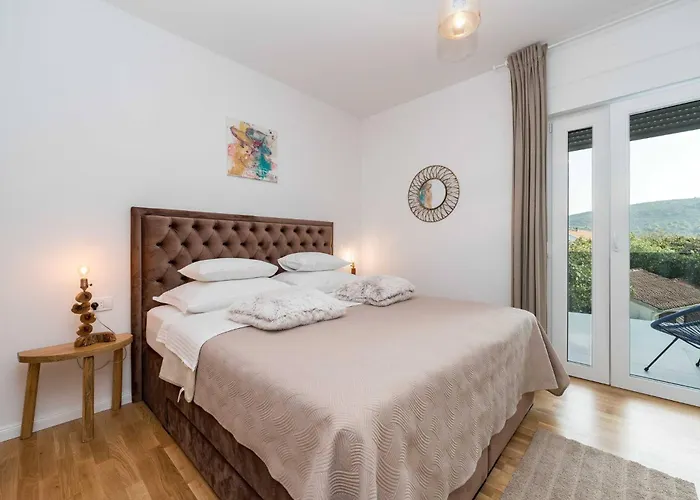 My Dalmatia - Luxury Tala With Amazing Sea View, Private Heated Pool And Sauna Dom wakacyjny