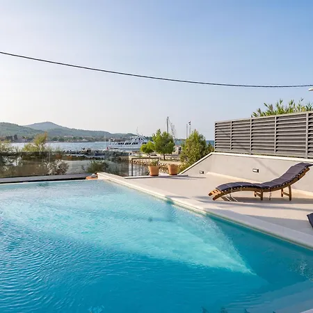 My Dalmatia - Luxury Tala With Amazing Sea View, Private Heated Pool And Sauna Σπίτι διακοπών Pašman