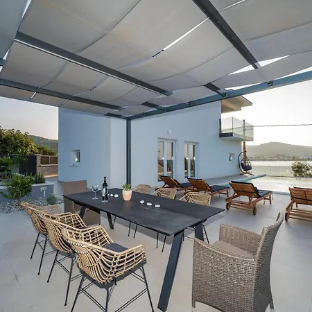 My Dalmatia - Luxury Tala With Amazing Sea View, Private Heated Pool And Sauna Σπίτι διακοπών *