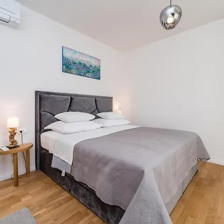 My Dalmatia - Luxury Tala With Amazing Sea View, Private Heated Pool And Sauna Pašman