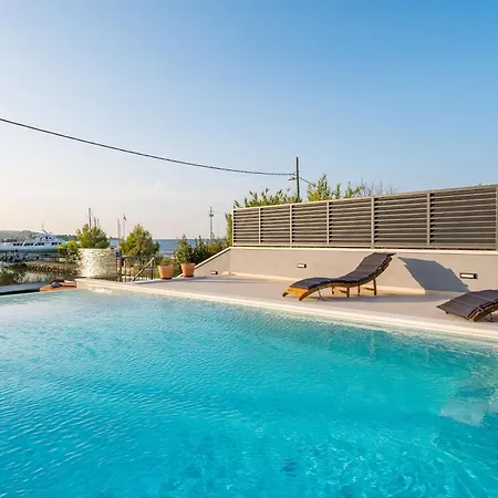 My Dalmatia - Luxury Tala With Amazing Sea View, Private Heated Pool And Sauna Pašman