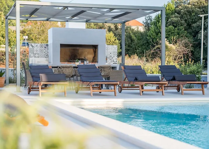My Dalmatia - Luxury Tala With Amazing Sea View, Private Heated Pool And Sauna Pašman