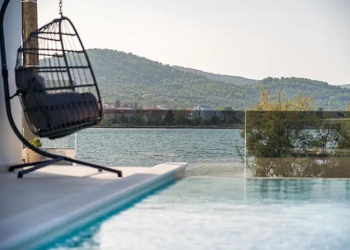 My Dalmatia - Luxury Tala With Amazing Sea View, Private Heated Pool And Sauna Дом отдыха Пашман