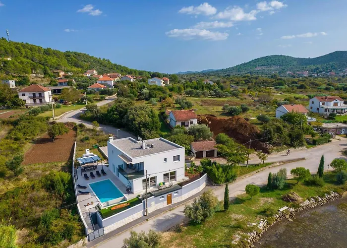 My Dalmatia - Luxury Tala With Amazing Sea View, Private Heated Pool And Sauna Дом отдыха Пашман